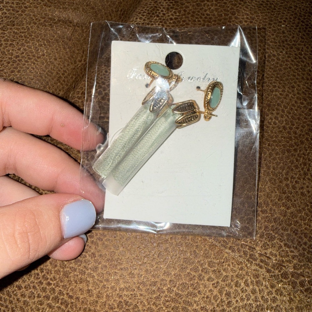 Fashion Jewelry Gold & Mint Green Tassel Drop Earrings